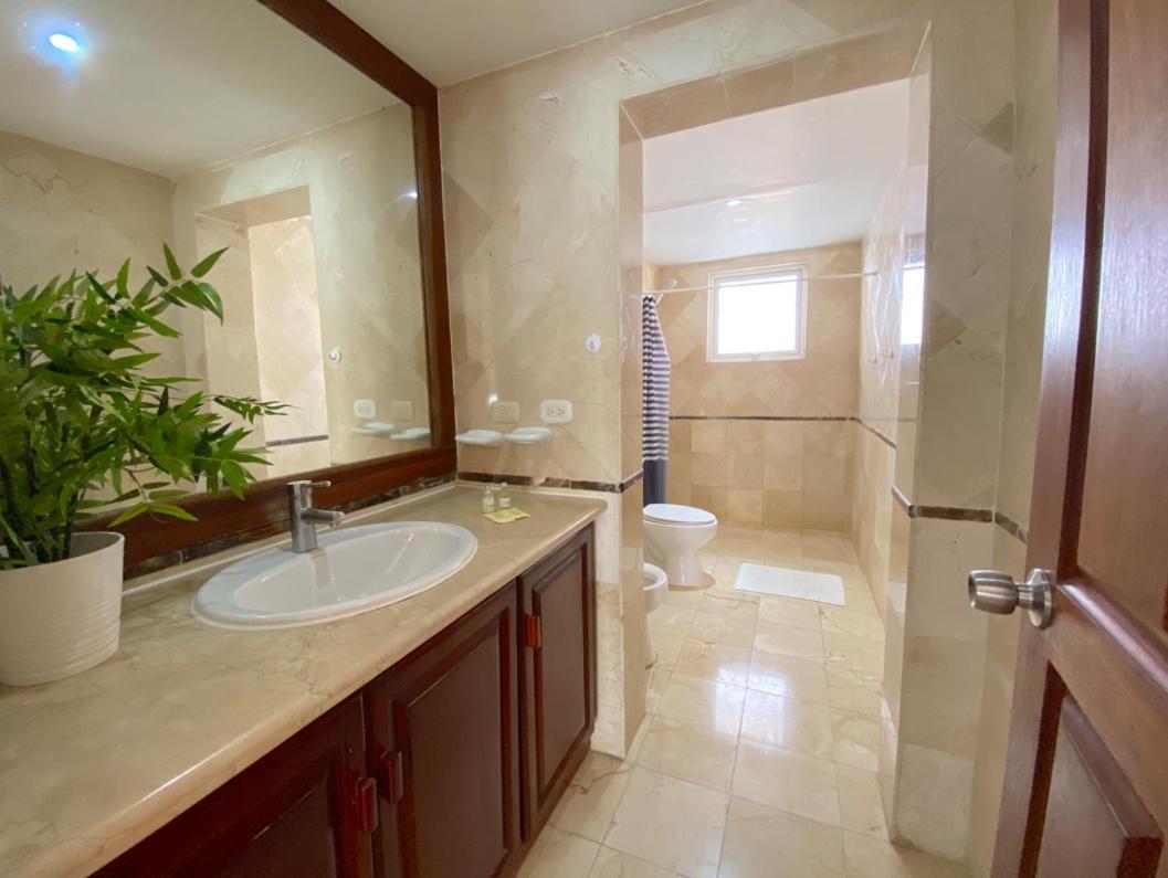 Blue Ocean Beachfront Villas & Apartments - Wifi, Pool, Bbq, Playa Los Corales Punta Cana Ngoại thất bức ảnh