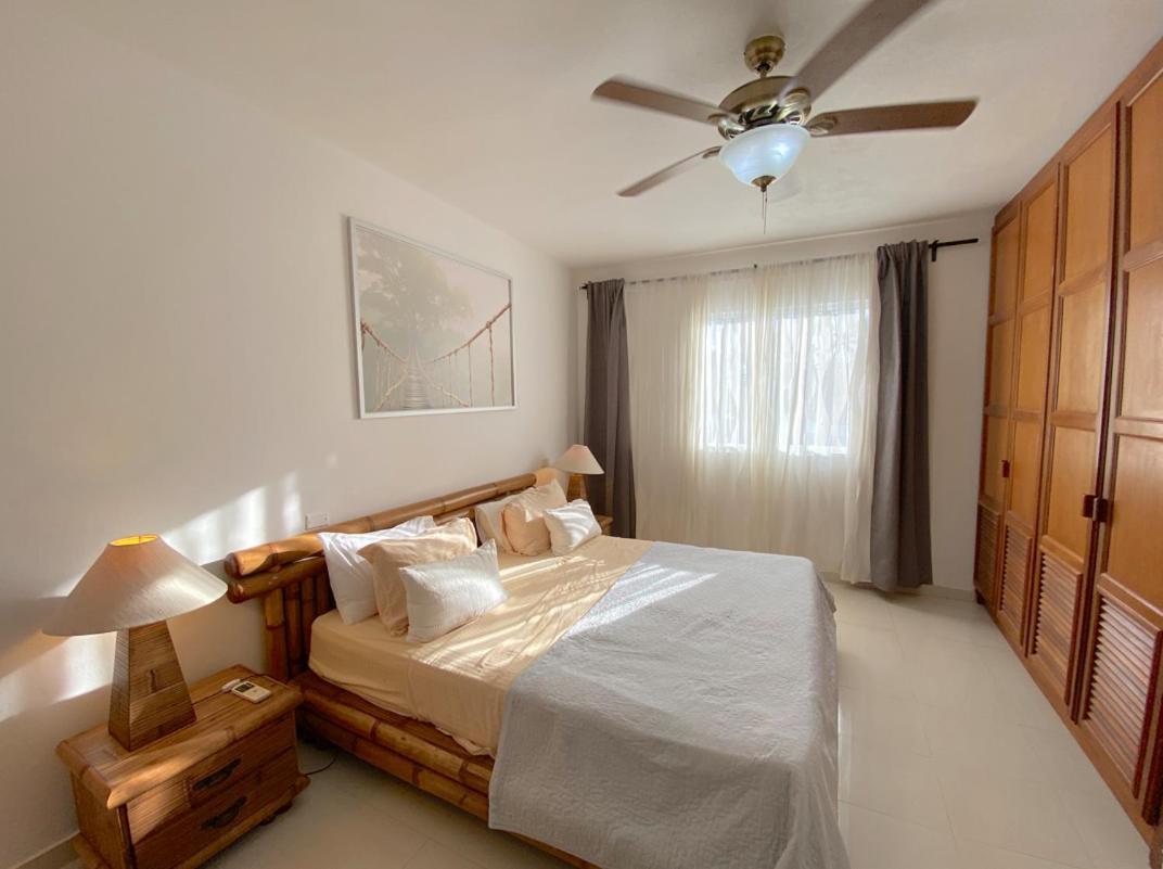 Blue Ocean Beachfront Villas & Apartments - Wifi, Pool, Bbq, Playa Los Corales Punta Cana Ngoại thất bức ảnh